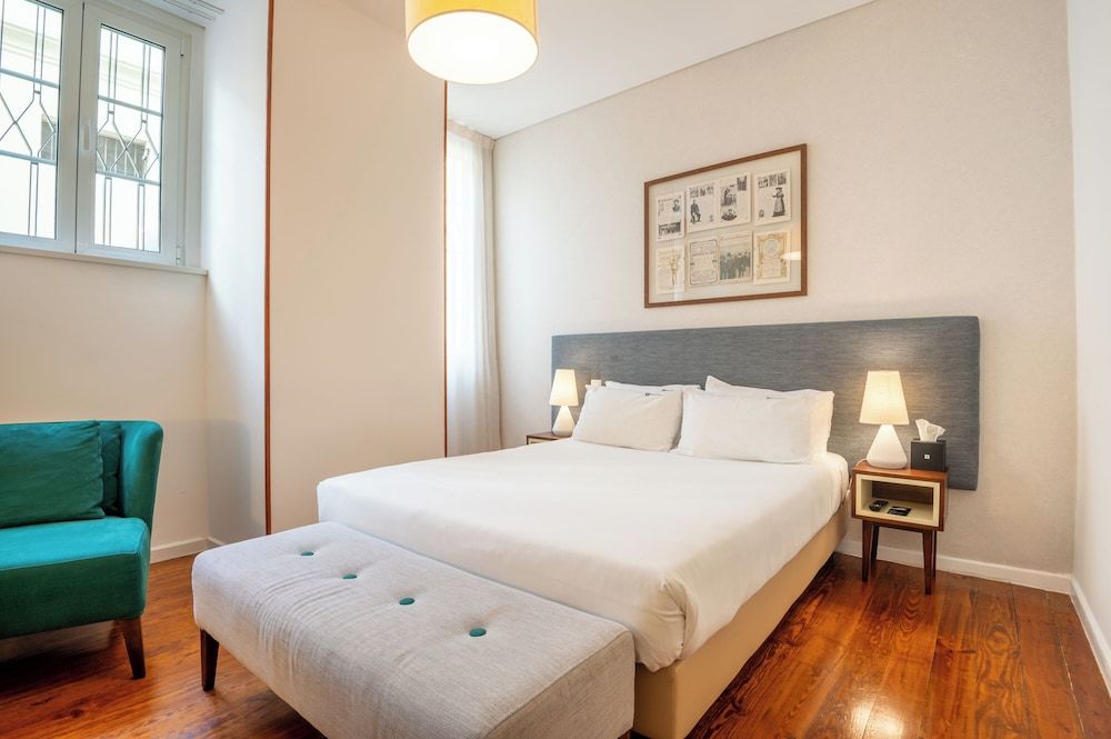 undefined Bica FLH Suites 5