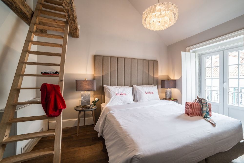 undefined Dare Lisbon House 4