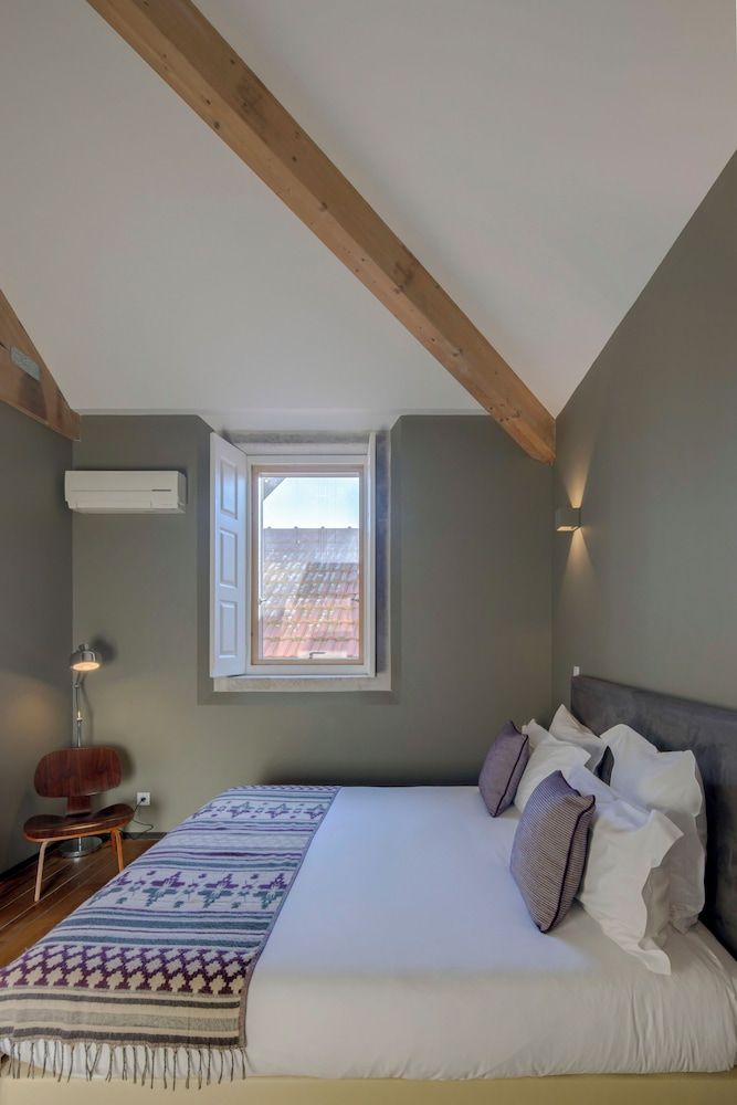 Condes de Azevedo Palace Deluxe Apartment, 1 Bedroom 3