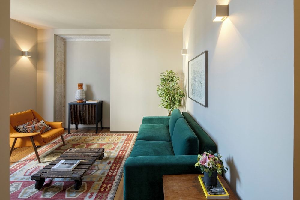 Condes de Azevedo Palace Deluxe Apartment, 1 Bedroom 11