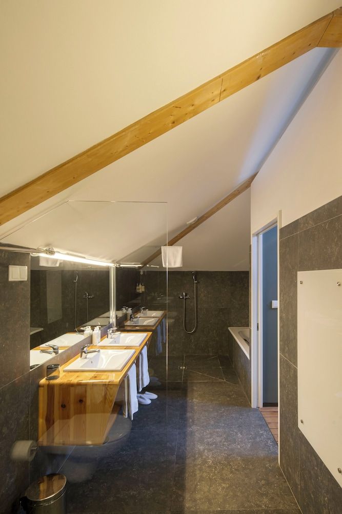 Condes de Azevedo Palace Deluxe Apartment, 1 Bedroom 8