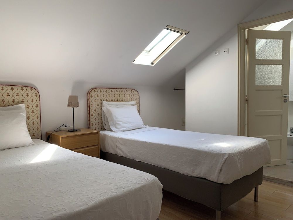 Discovery Apartment Expo Economy Room 2