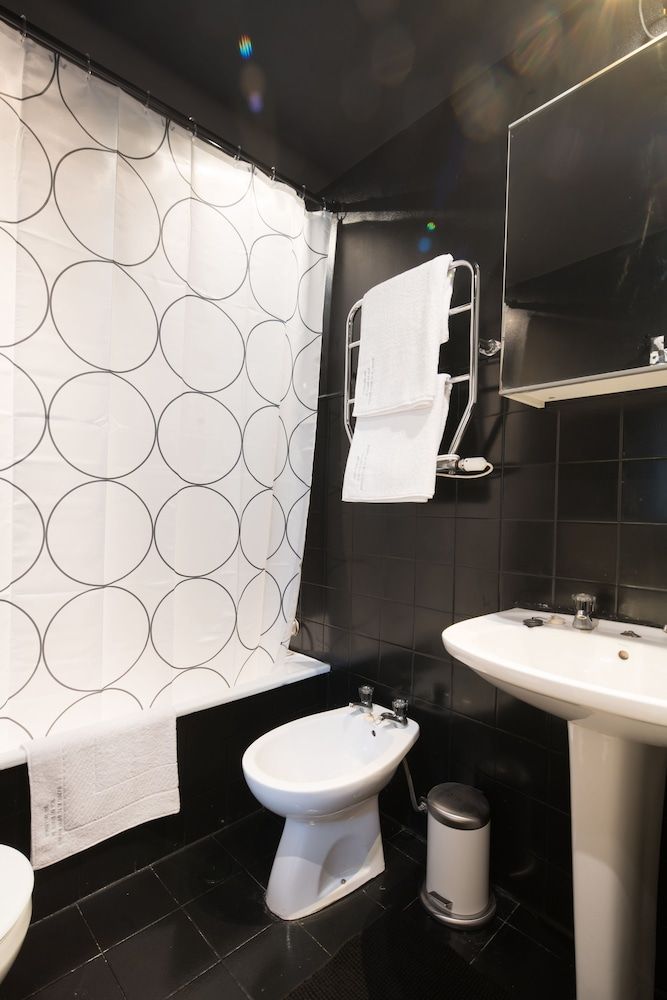 Lisbon Fragrances Orchidee Flowers Deluxe Apartment, 2 Bedrooms 14