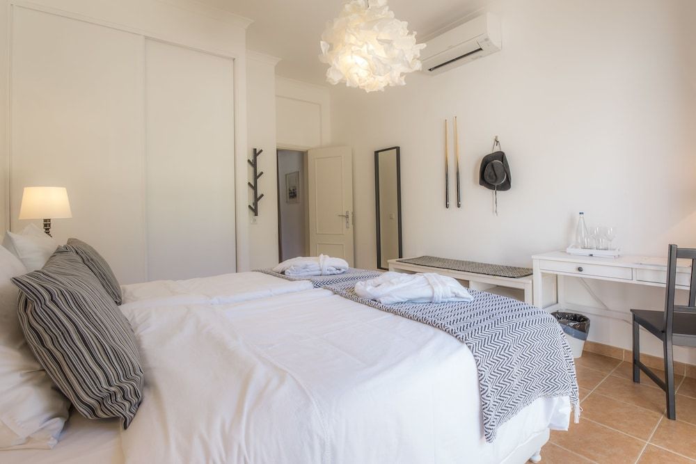Large Double or Twin Room