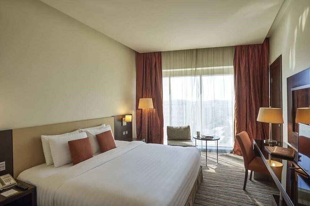 undefined Safir Hotel Doha 4