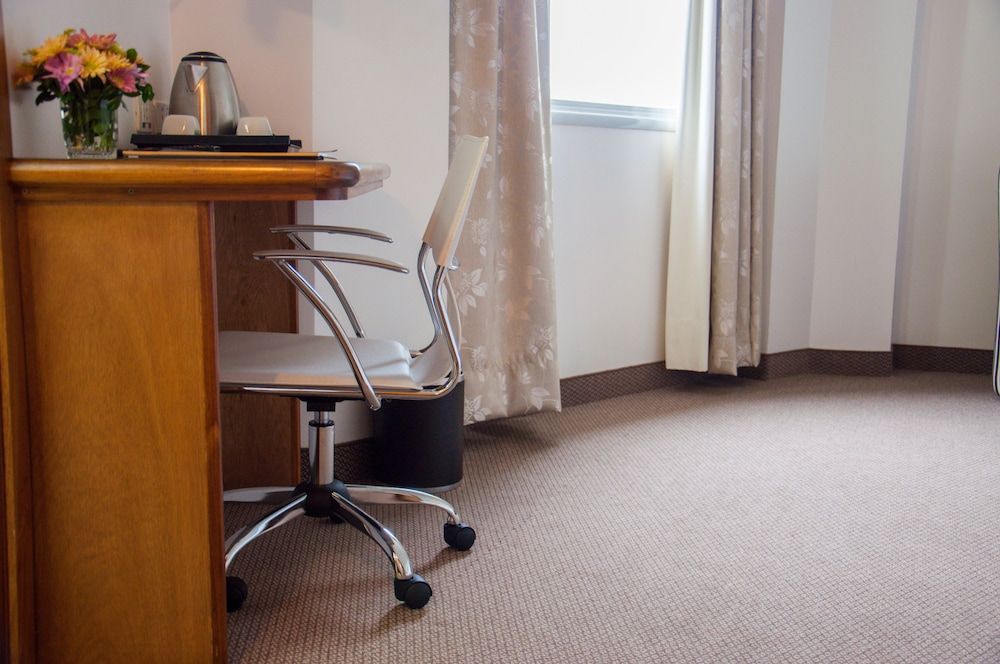 Executive Suite, 1 King Bed, Non Smoking, River View