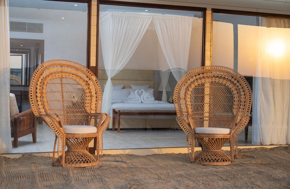 Regency Sealine Camp Patio Room 4