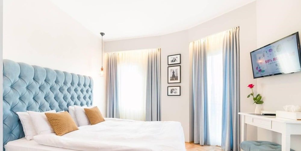 Venis Boutique Hotel Superior Double Room, 1 Queen Bed 4