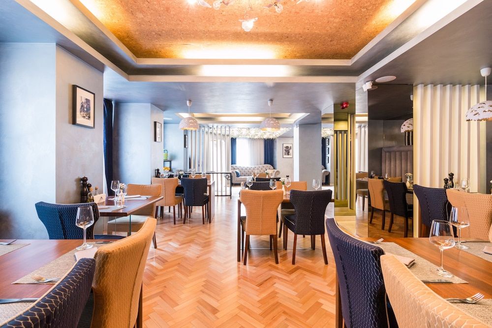 undefined Venis Boutique Hotel 4