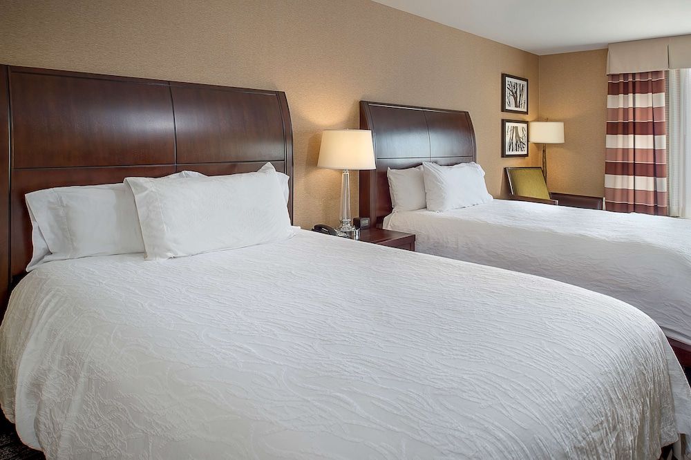 Room, 2 Queen Beds (Drinks & Snacks)