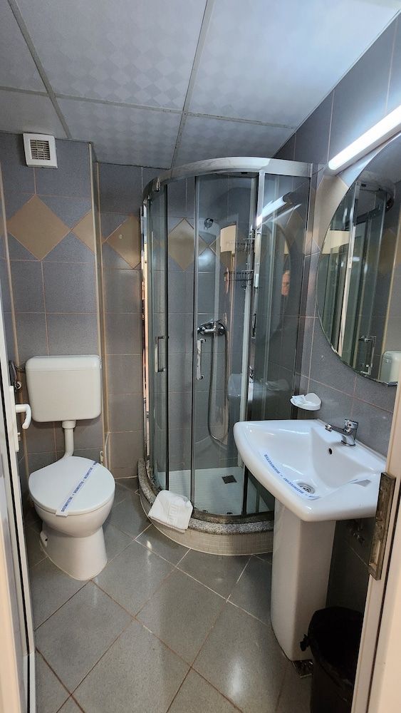 Hotel Arion Standard Double Room, 1 Queen Bed, Non Smoking, Kitchenette 4