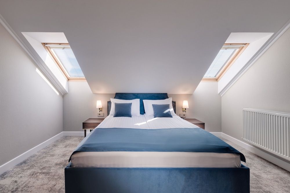 Double Room (Attic)