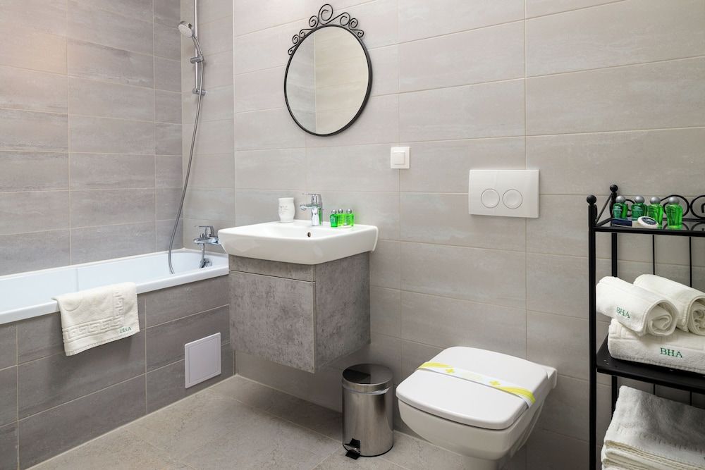 Business Apartment (Studio Silver)