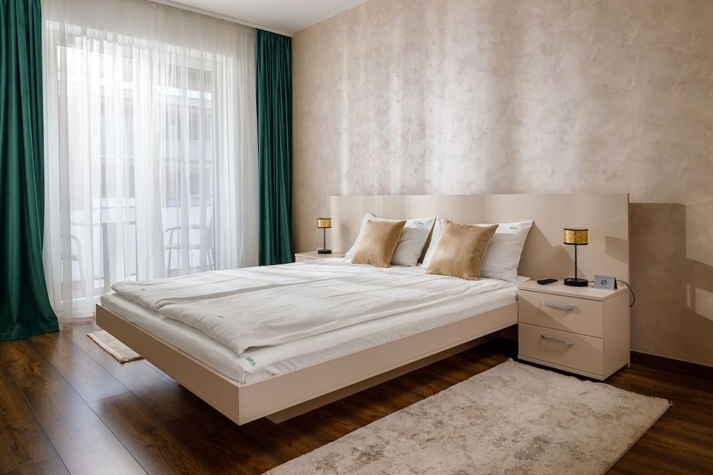 Junior suite with Balcony (Coffee)