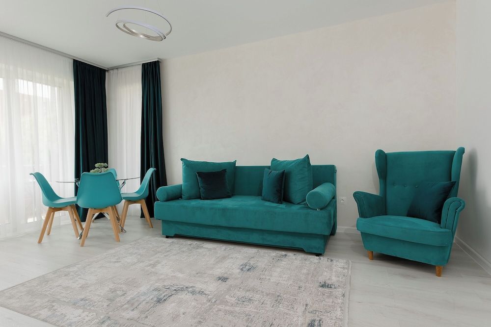 Brasov Holiday Apartments Deluxe Apartment (Emerald) 6
