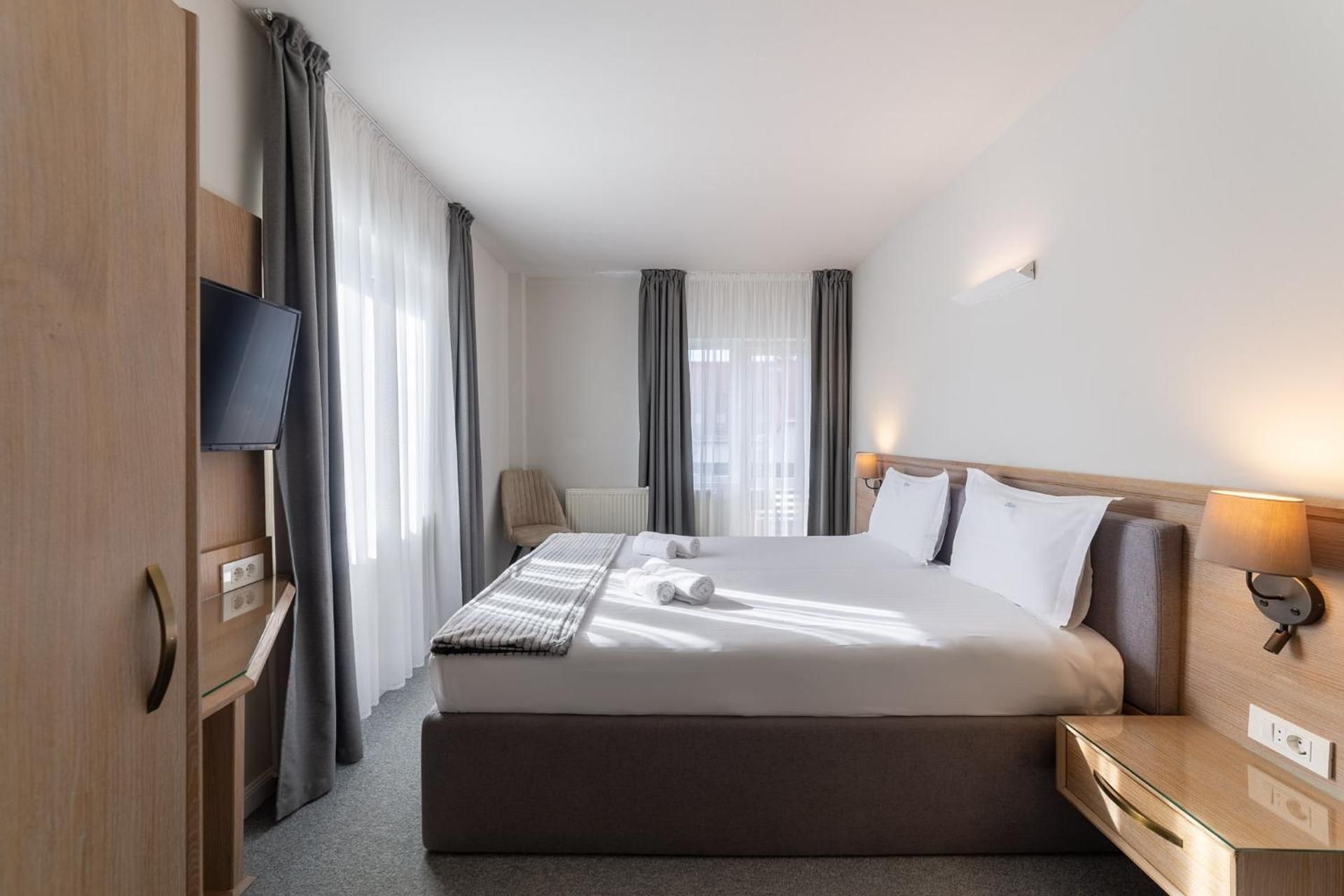 Economy Double Room with Balcony - Eden 3