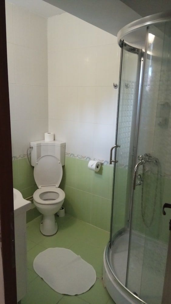 Casa Adina Family Room, Mountain View 6