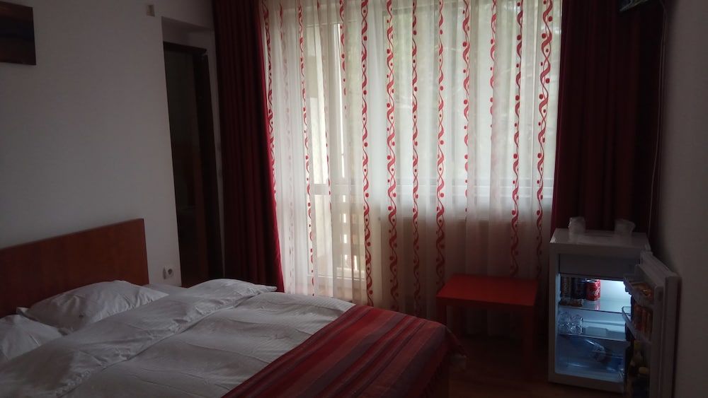 Casa Adina Double Room, Mountain View 6