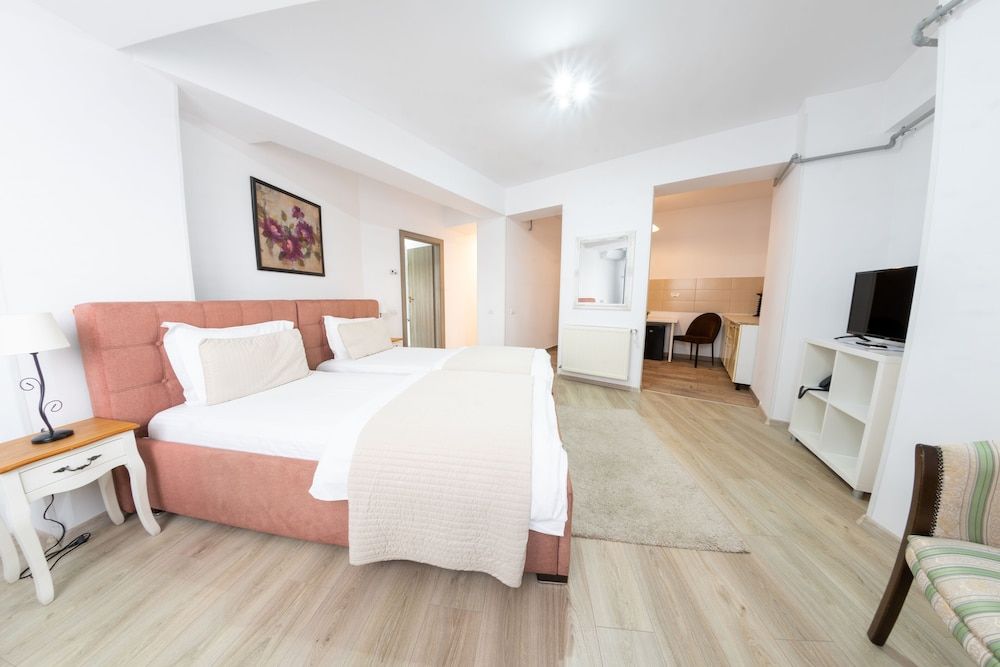 Avenue Parliament Loft 10