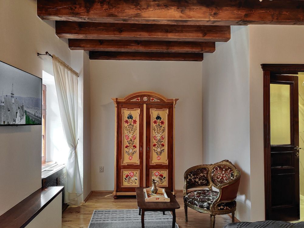 La Teo Pensiune si Pivnita Superior Double Room, City View, Annex Building 6