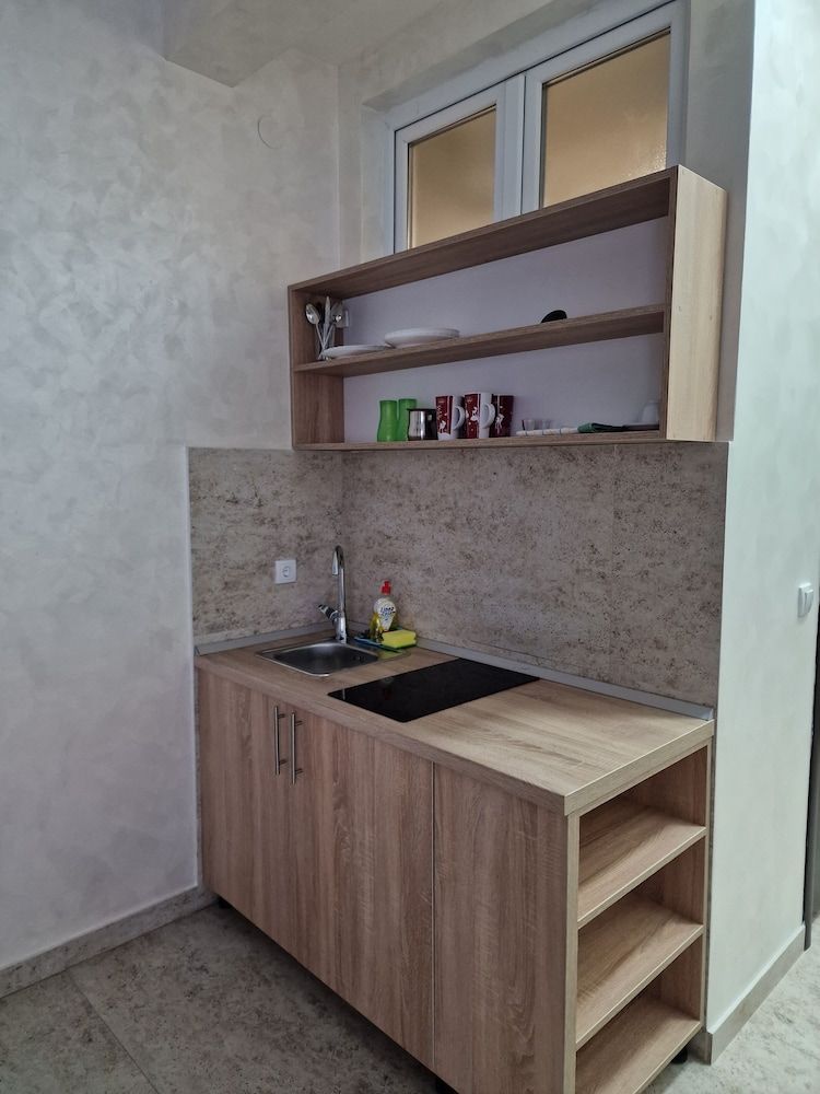 Green Set Comfort Room 19