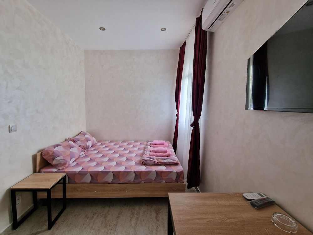 Green Set Comfort Room 4