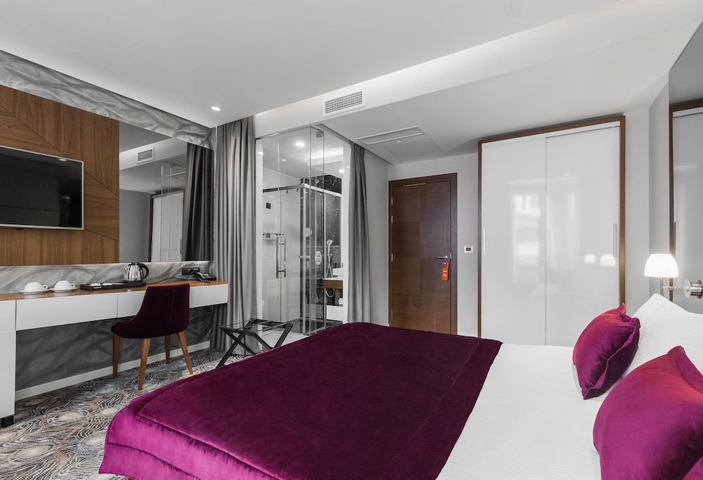 Sky hotel Superior Double Room with Free Parking 26