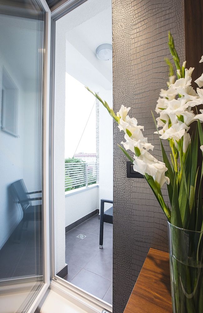 Sky hotel Standard Twin Room with Free Parking 23