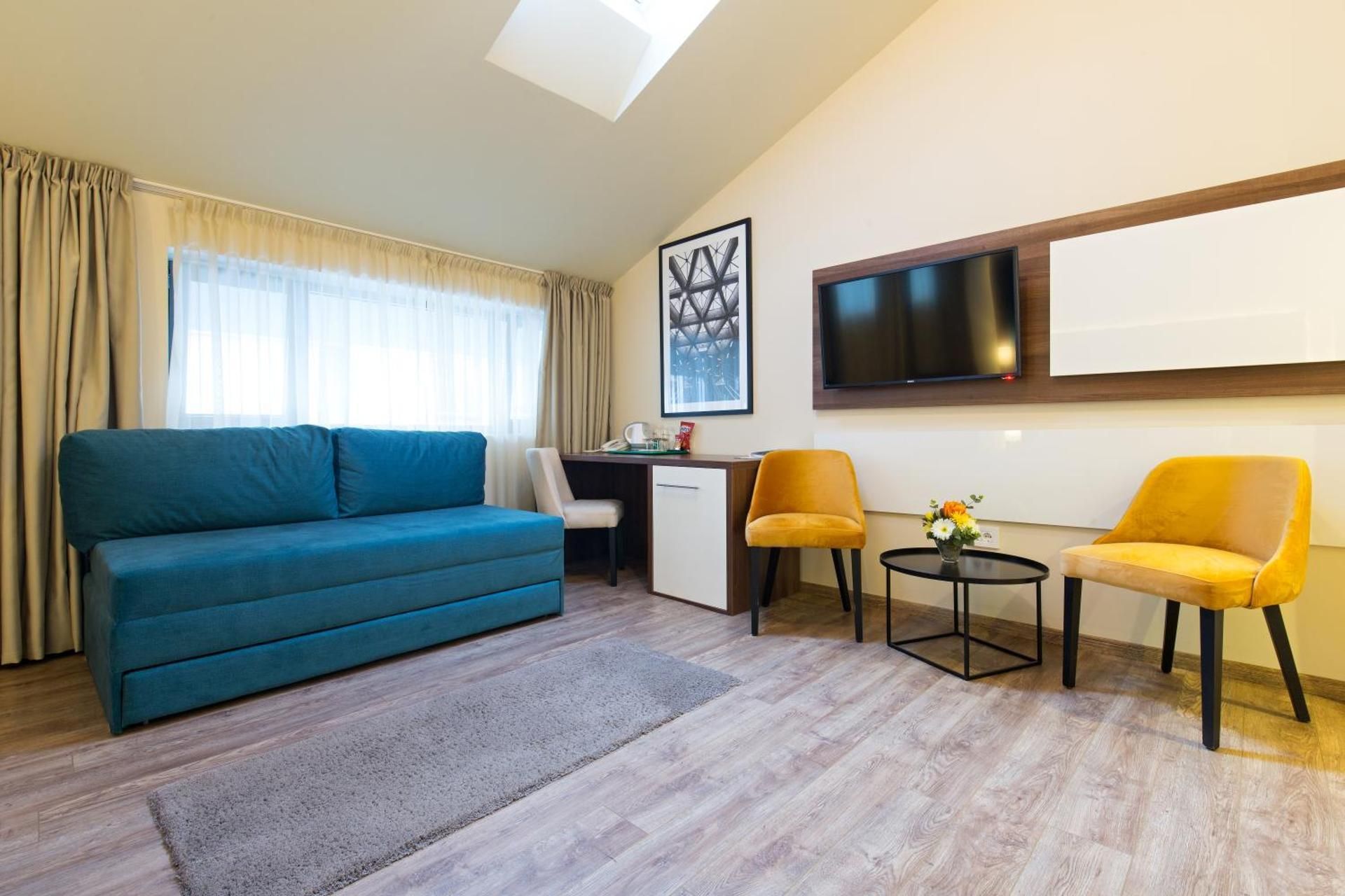 Marquise Hotel Garni Superior Double or Twin Room 2