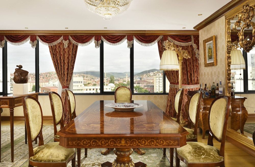 Presidential Suite