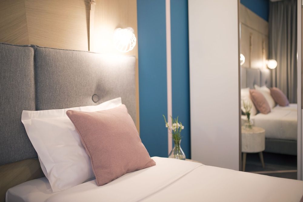 City Nest Modern & Cozy Suites Standard Double or Twin Room 2