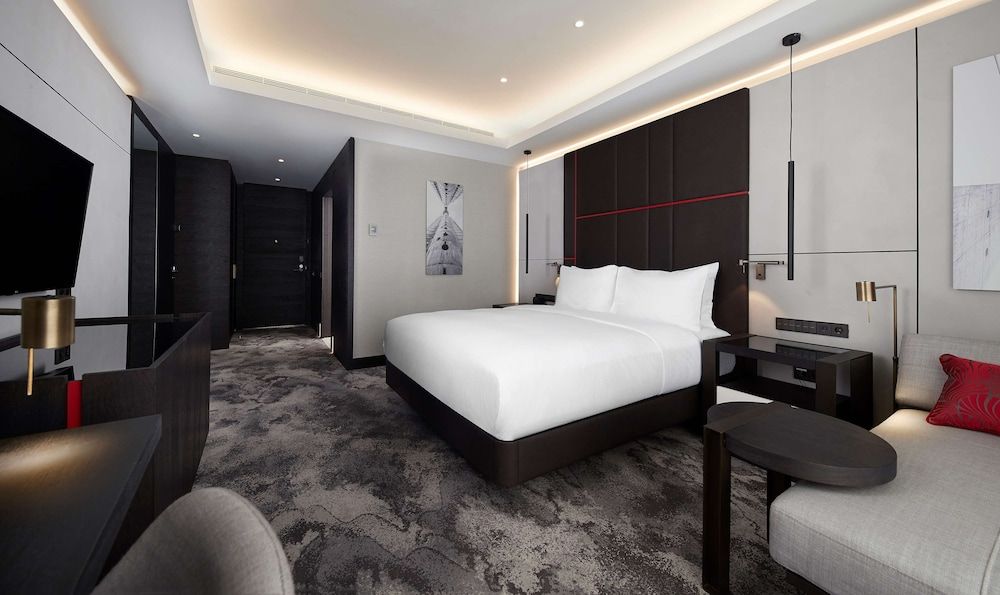 Hilton Belgrade Executive Room, 1 King Bed 2