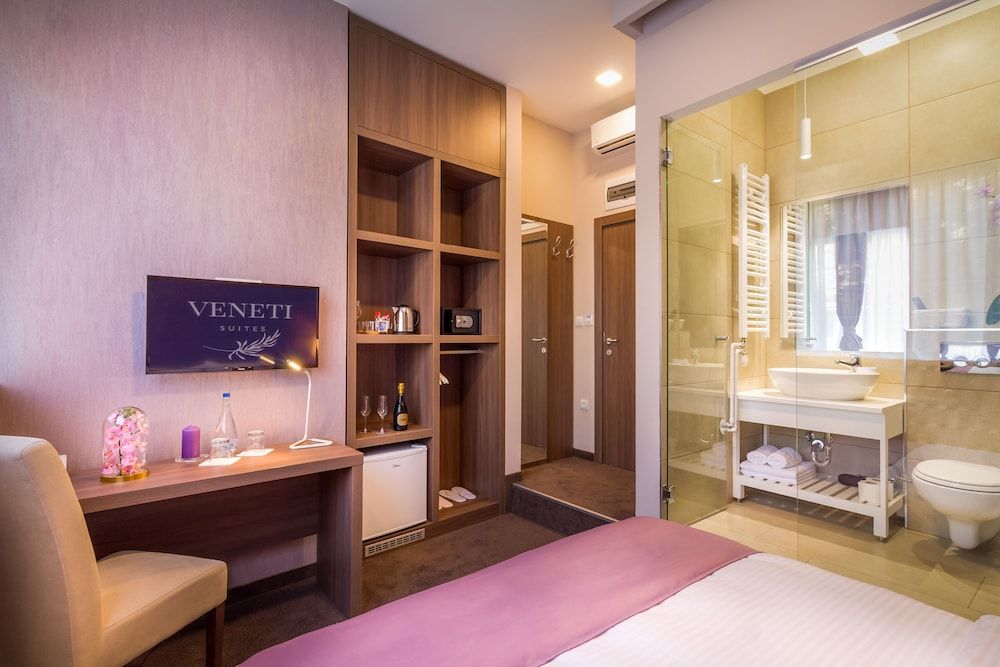 Veneti Suites Double or Twin Room 13
