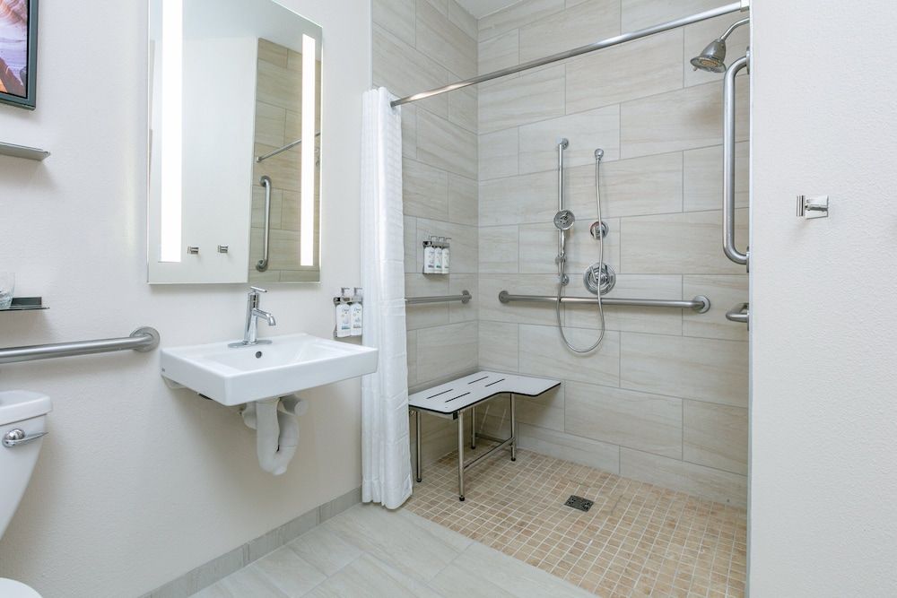 Room, 2 Double Beds, Hearing Accessible (Mobility, Roll-In Shower)