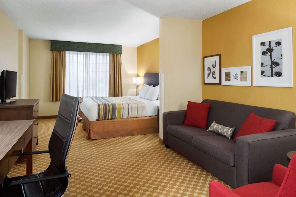 Studio Suite, 1 King Bed, Non Smoking
