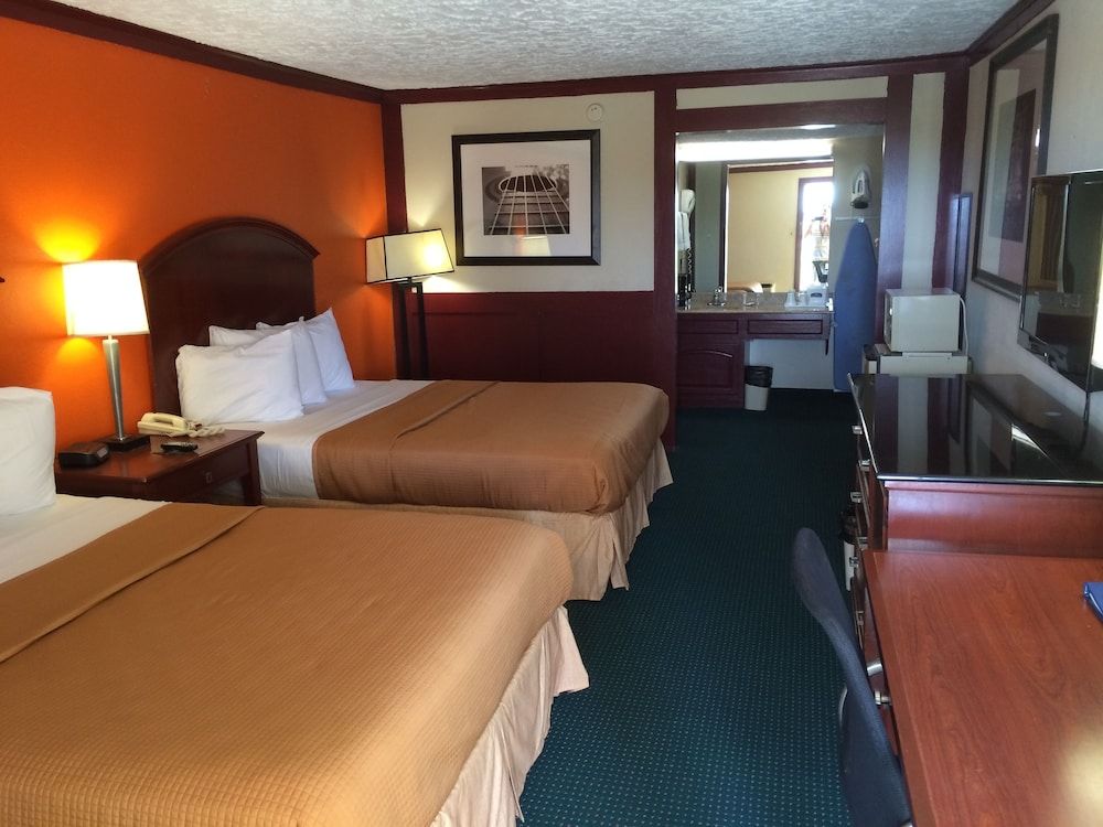 Room, 2 Queen Beds, Non Smoking