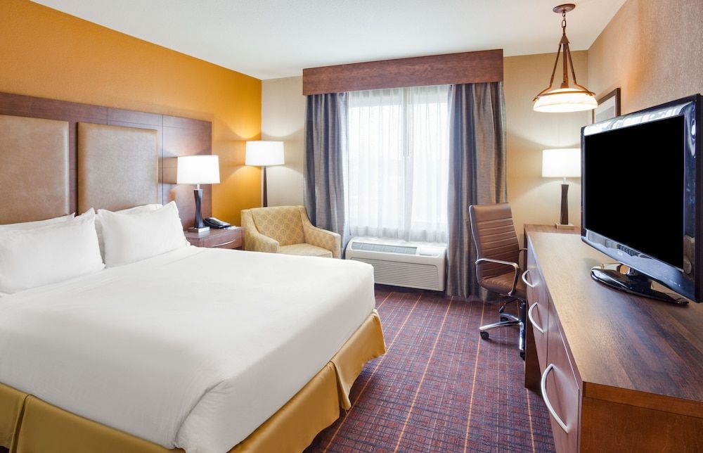 Suite, Multiple Beds