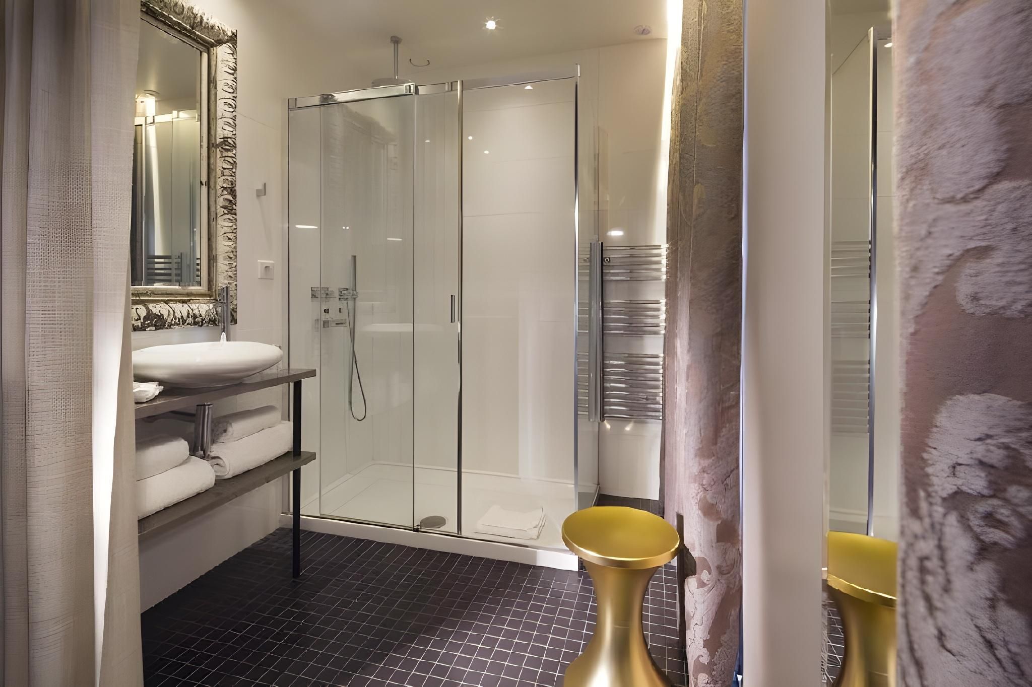 Grand Hotel Lafayette Superior Double or Twin Room 3