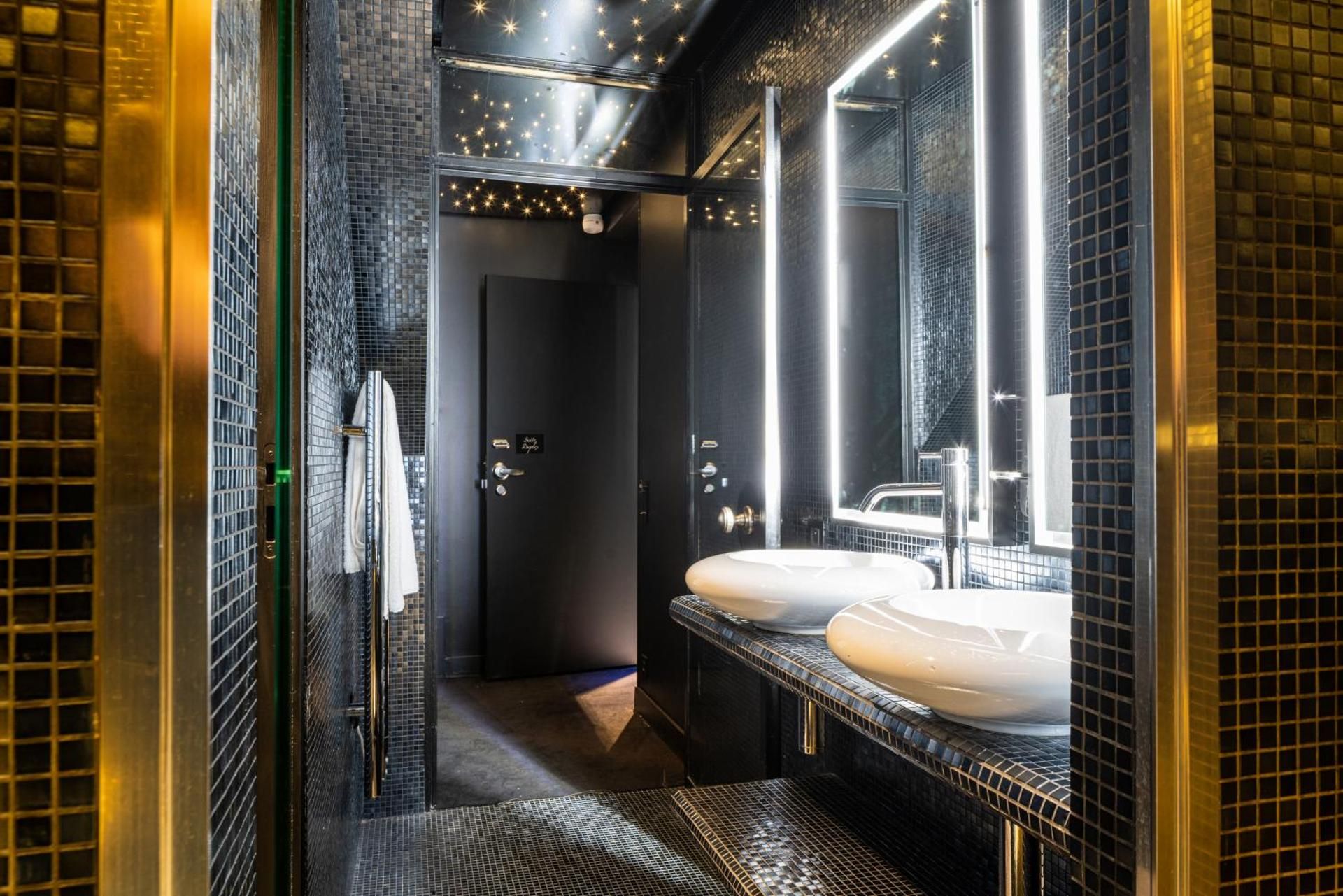 undefined Grand Hotel Lafayette 4