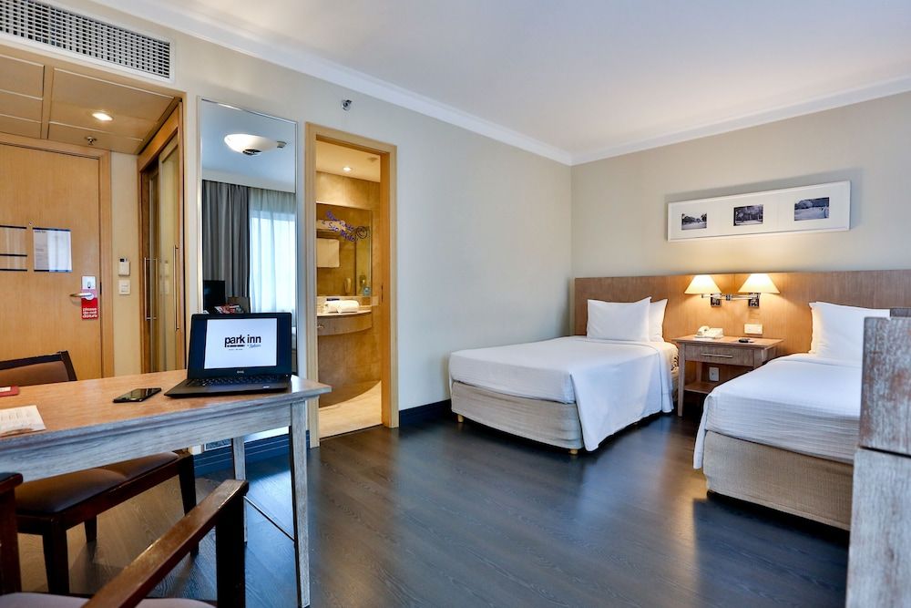 undefined Park Inn by Radisson Berrini 5