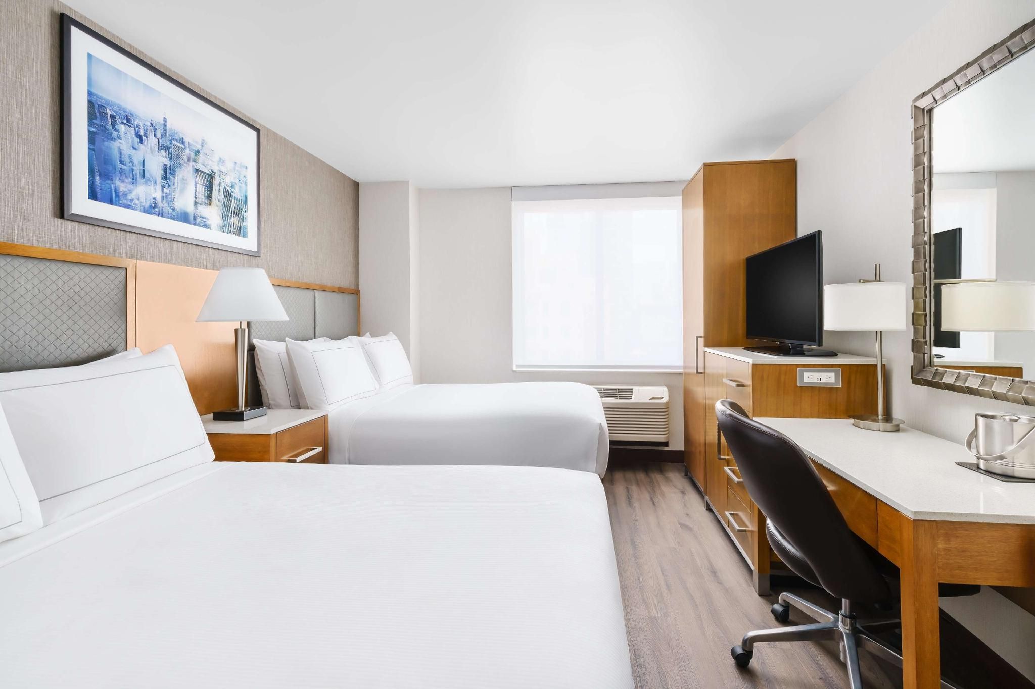 2 DOUBLE BEDS-NONSMOKING