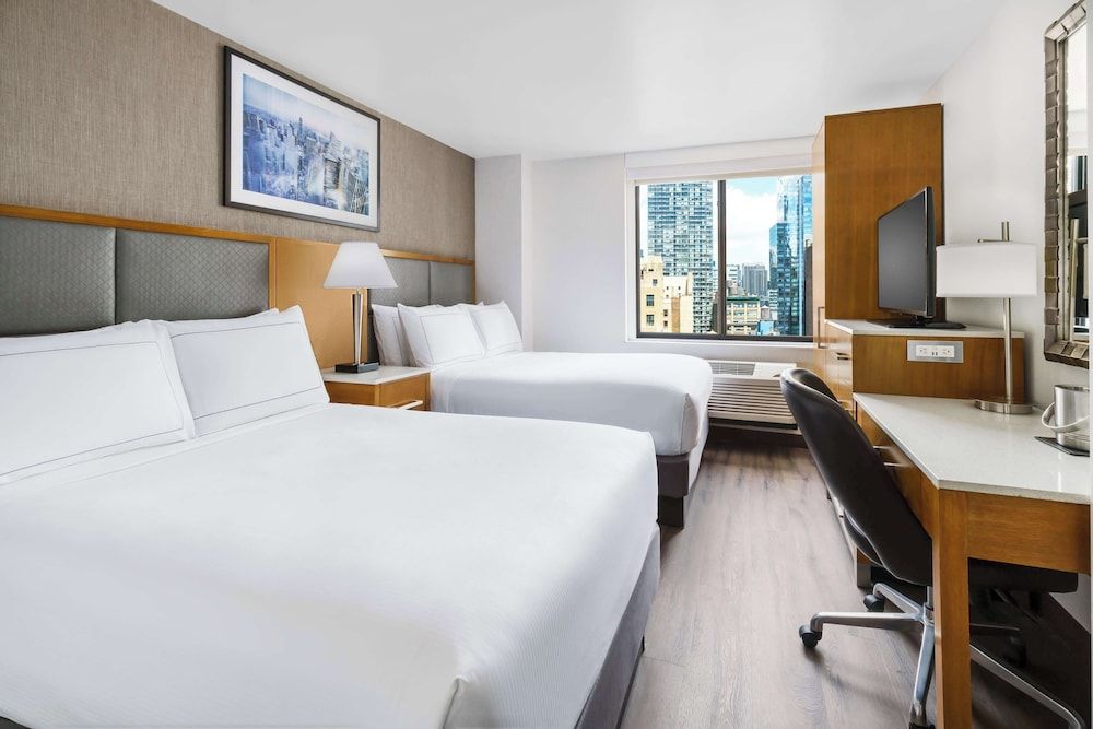 2 Double Beds Empire State Building View