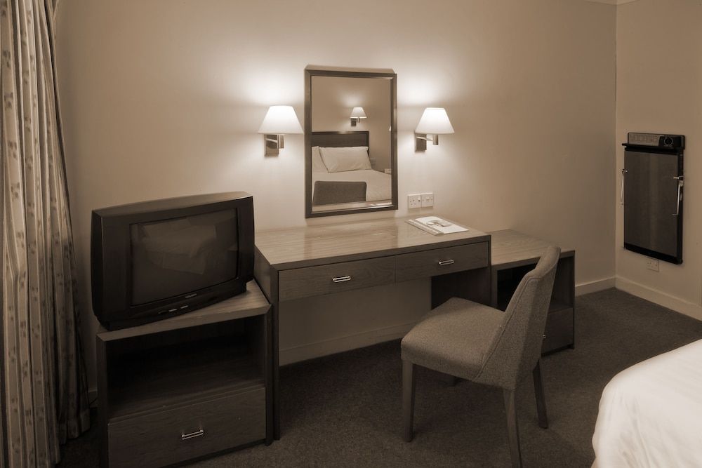 undefined Britannia Coventry Hill Hotel 8