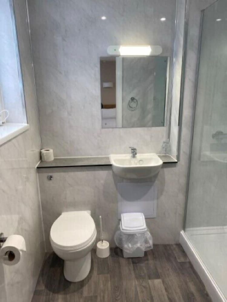 Britannia Coventry Hill Hotel Double in Annex 3