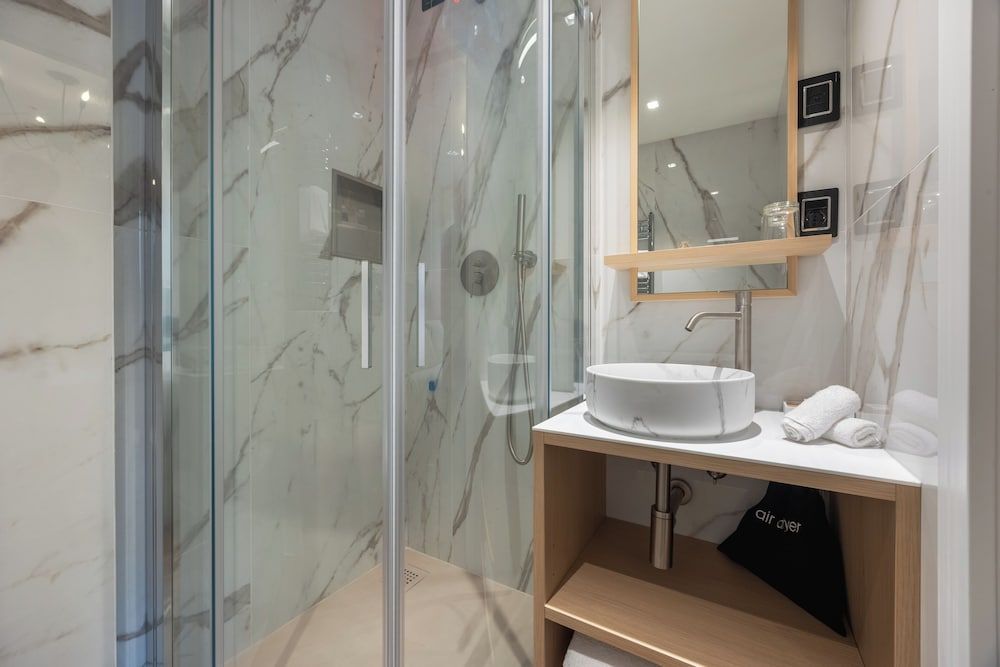 Globus Urban Hotel Classic Room 5