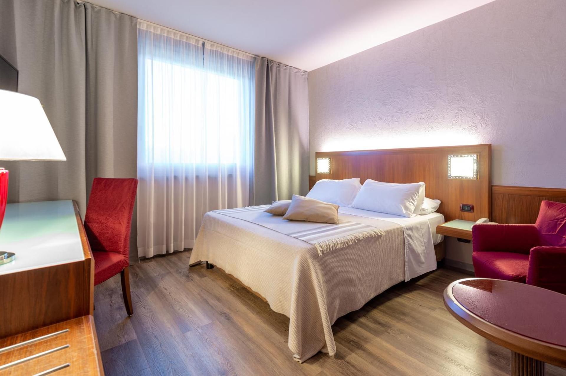 undefined First Hotel Malpensa 7