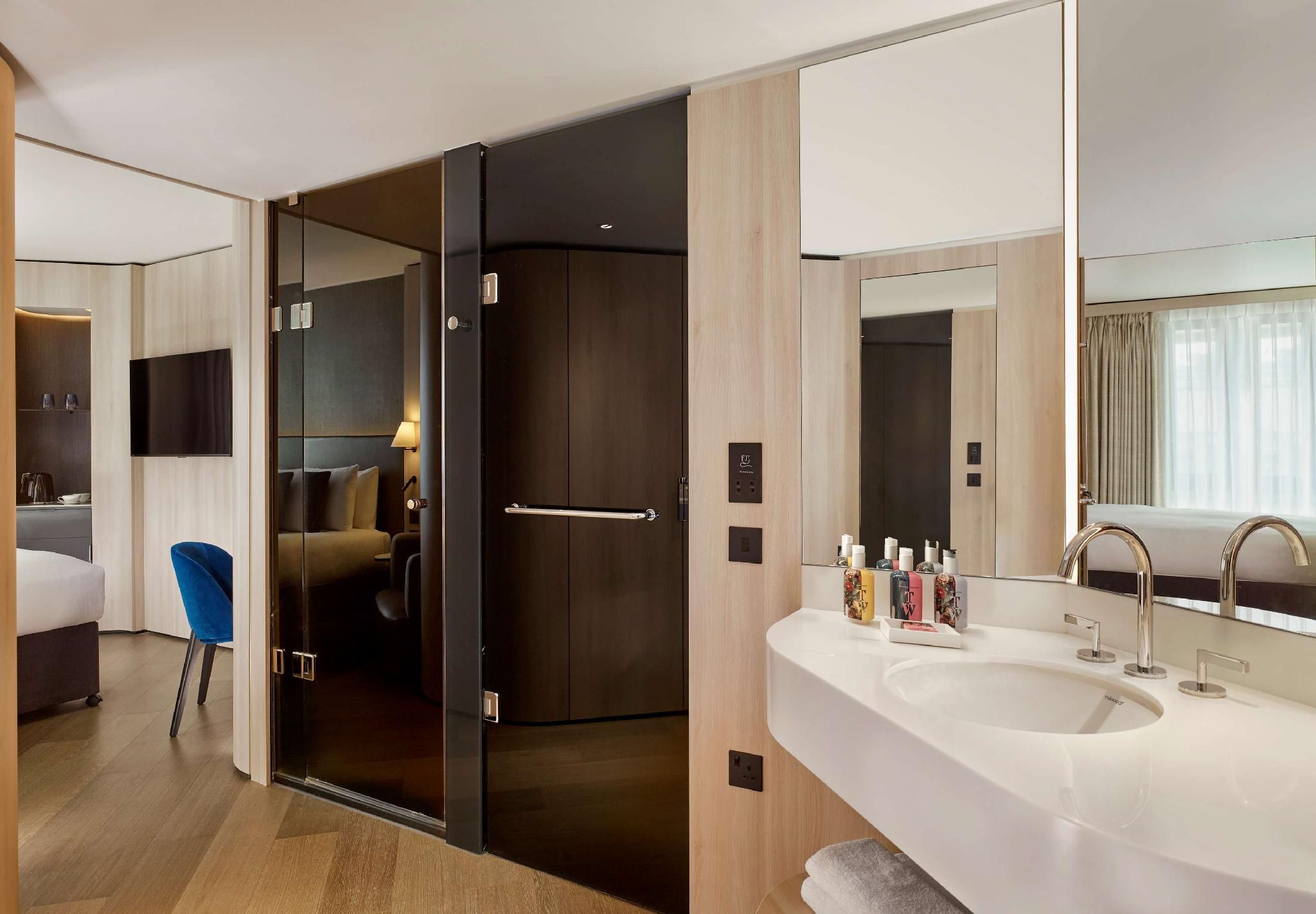 Twin Guest Room
