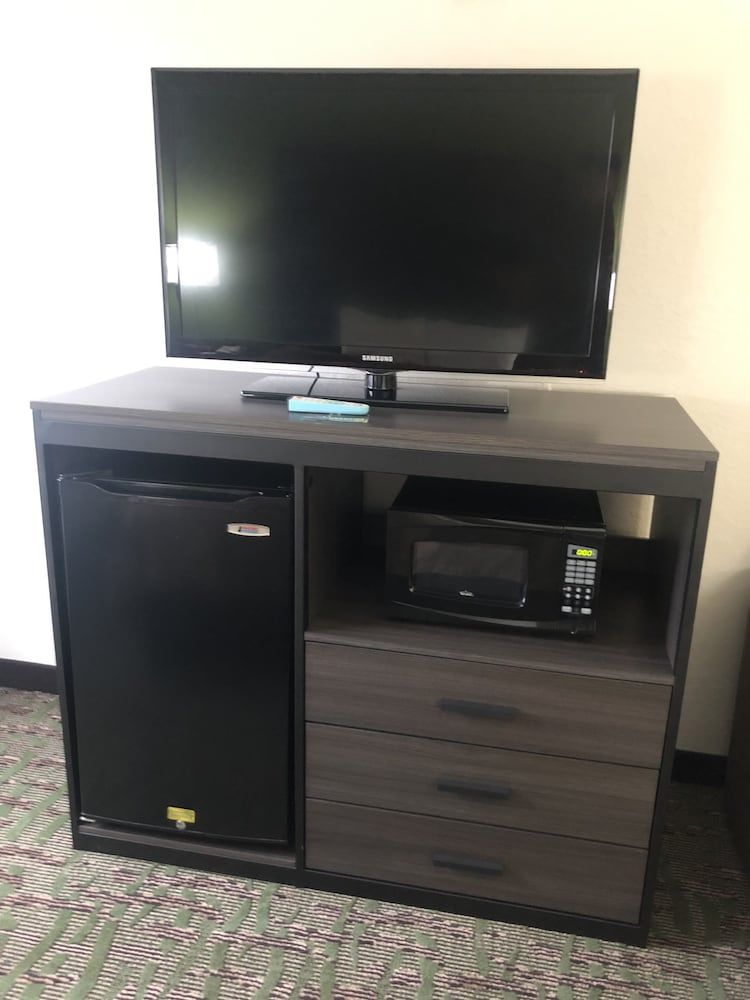 Room, 1 King Bed, Accessible, Non Smoking