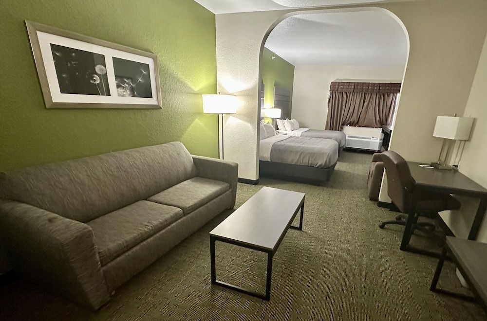 Standard Room, 2 Queen Beds, Non Smoking