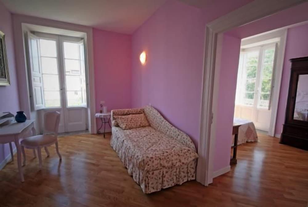 The Secret Garden Relais Standard Triple Room, 1 Double Bed with Sofa bed 5